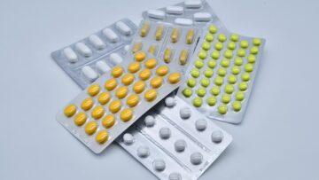 Gastroenterolog w Toruniu – kiedy problemy jelitowe wracają?